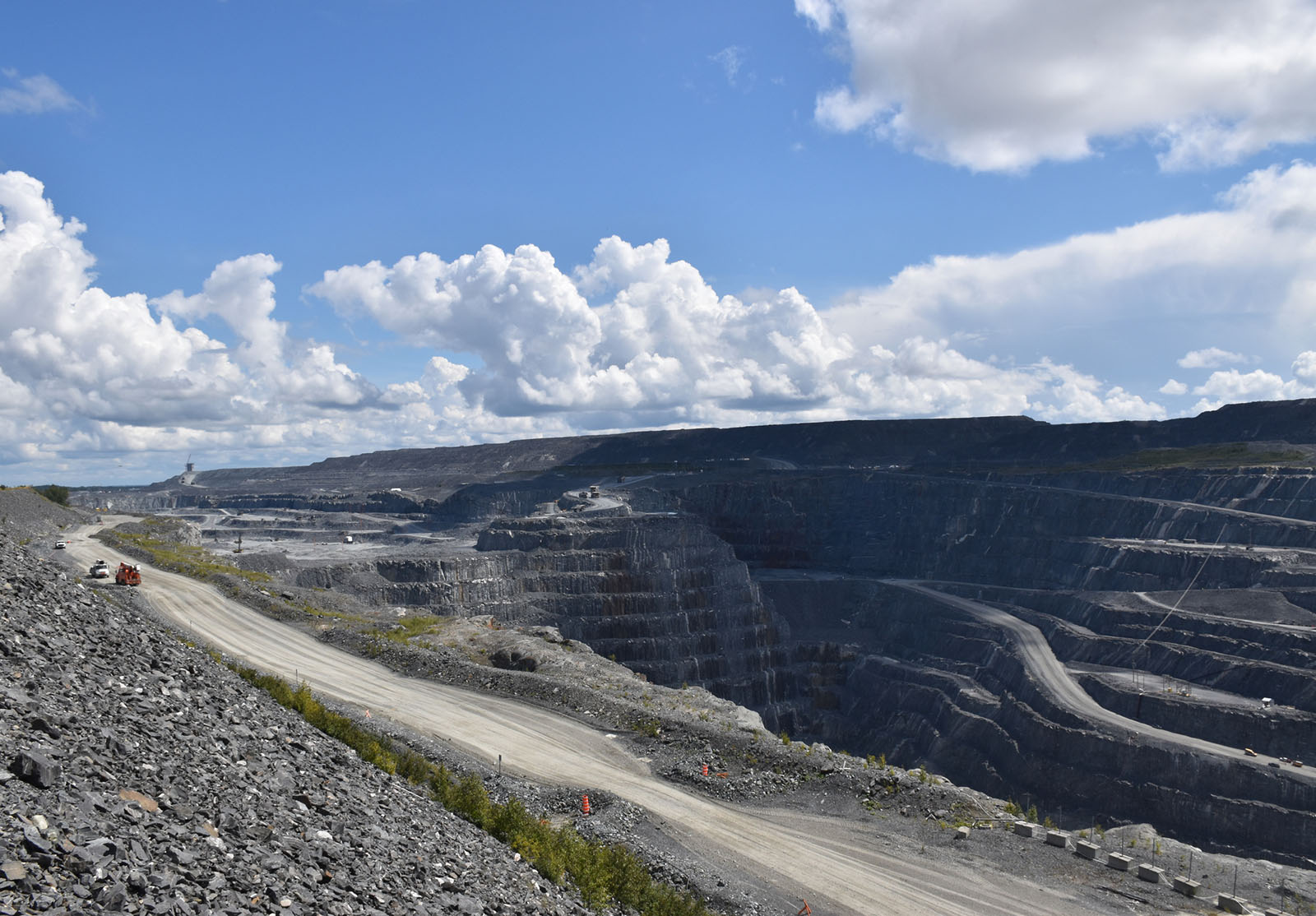 Mine à ciel ouvert, Malartic, Québec, Canada